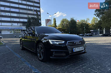 Седан Audi A4 2018 в Дніпрі