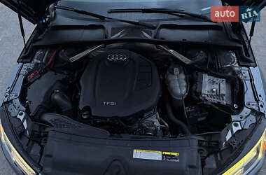 Седан Audi A4 2017 в 
