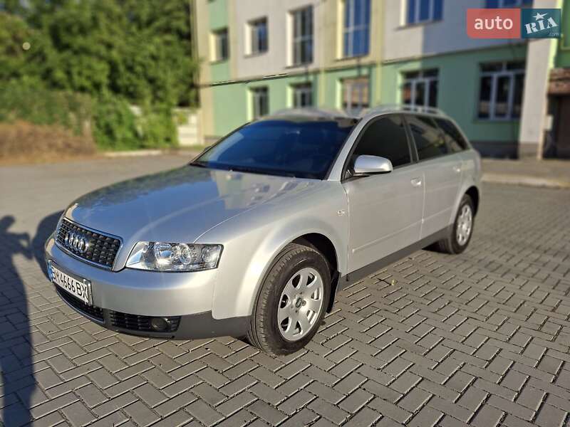 Универсал Audi A4 2003 в 