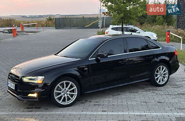 Седан Audi A4 2014 в 