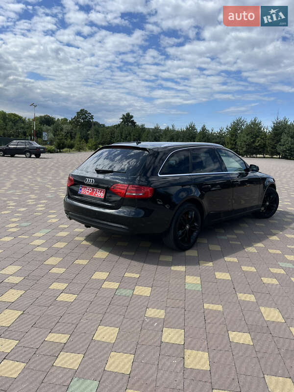 Универсал Audi A4 2012 в Львове