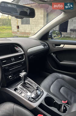 Седан Audi A4 2012 в 