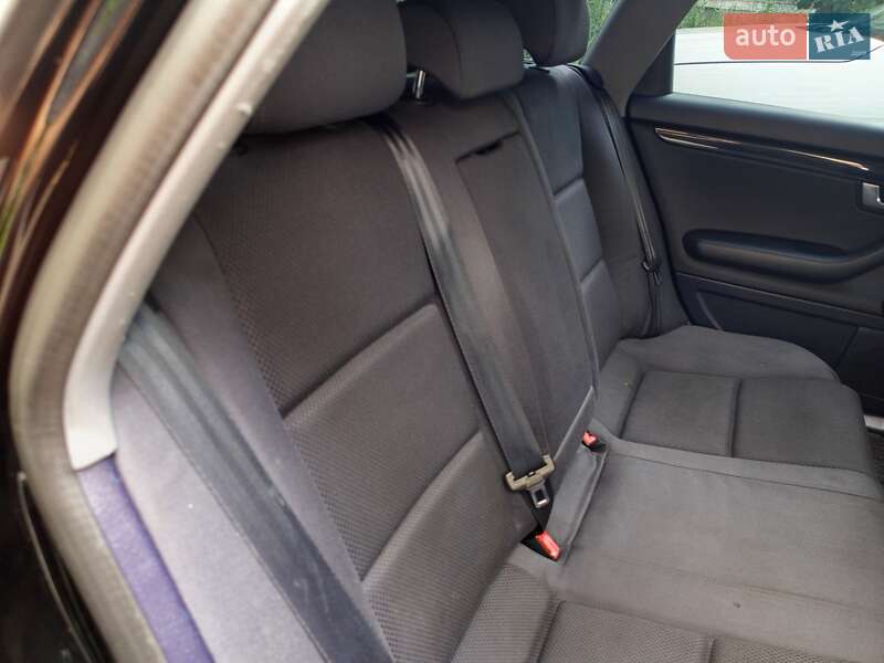 Универсал Audi A4 2003 в Виннице