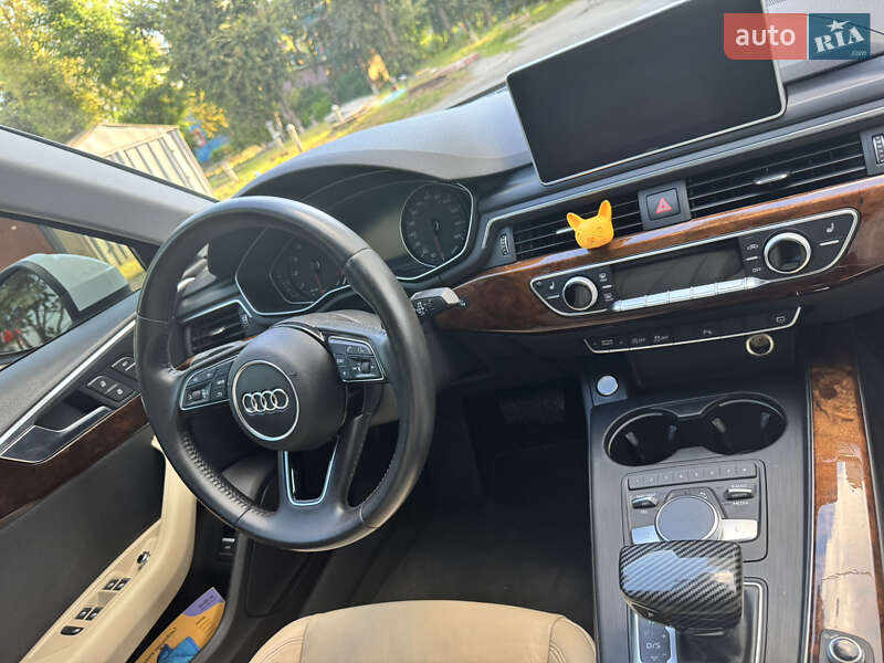 Седан Audi A4 2016 в Києві