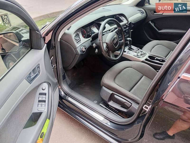 Универсал Audi A4 2010 в Мукачево фото 10 Универсал Audi A4 2010 в Мукачево