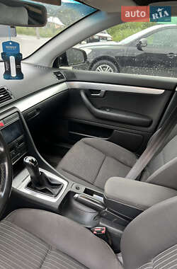 Седан Audi A4 2005 в 