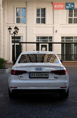 Седан Audi A4 2017 в 
