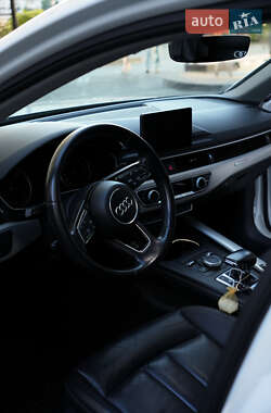 Седан Audi A4 2017 в 