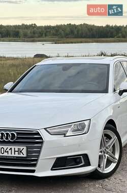 Универсал Audi A4 2017 в 