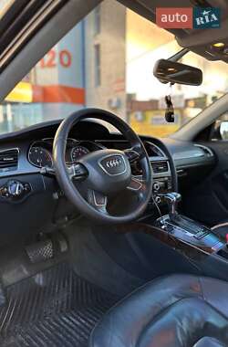 Седан Audi A4 2014 в 