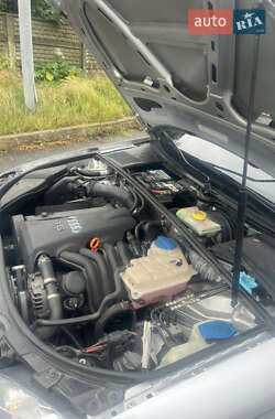 Седан Audi A4 2006 в 