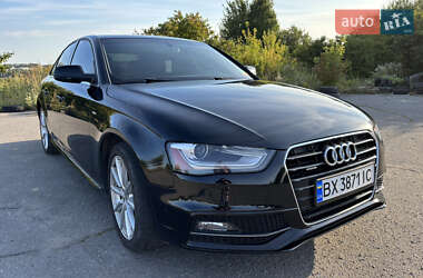 Седан Audi A4 2015 в Хмельницькому