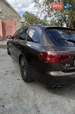 Универсал Audi A4 2011 в 