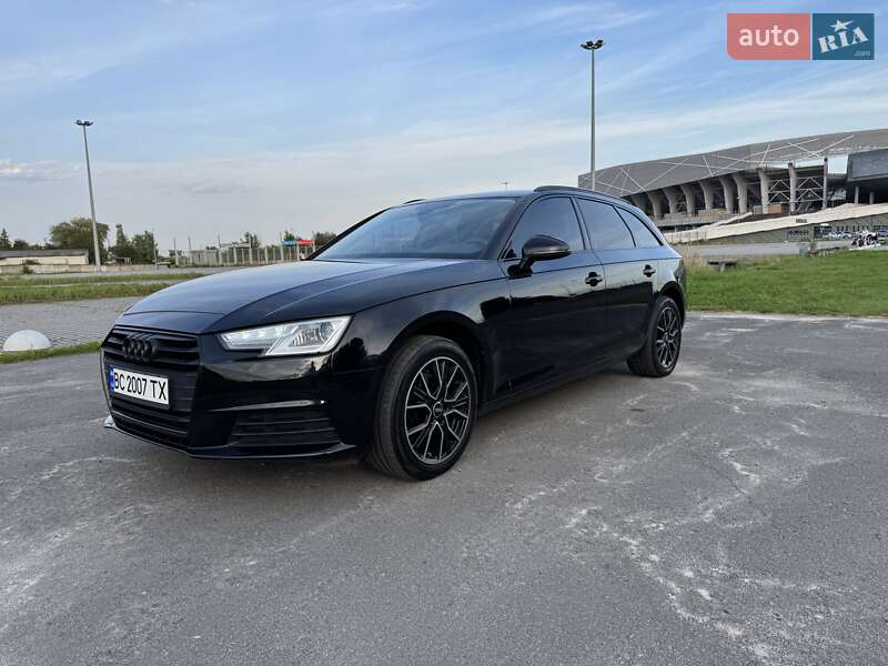 Универсал Audi A4 2016 в Львове