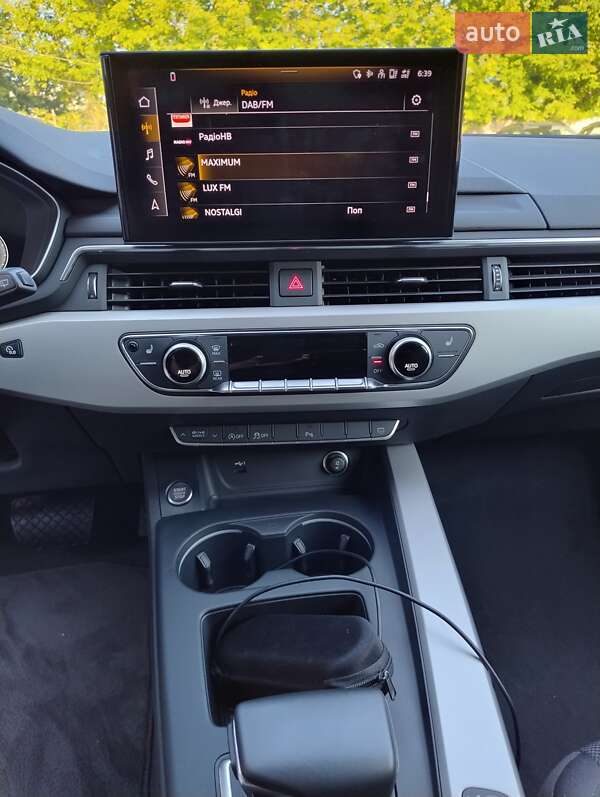 Универсал Audi A4 2022 в Киеве фото 12 Универсал Audi A4 2022 в Киеве