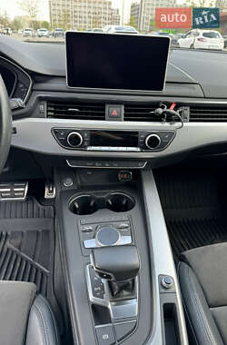 Универсал Audi A4 2018 в 