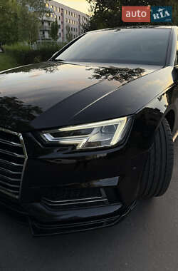 Седан Audi A4 2017 в 