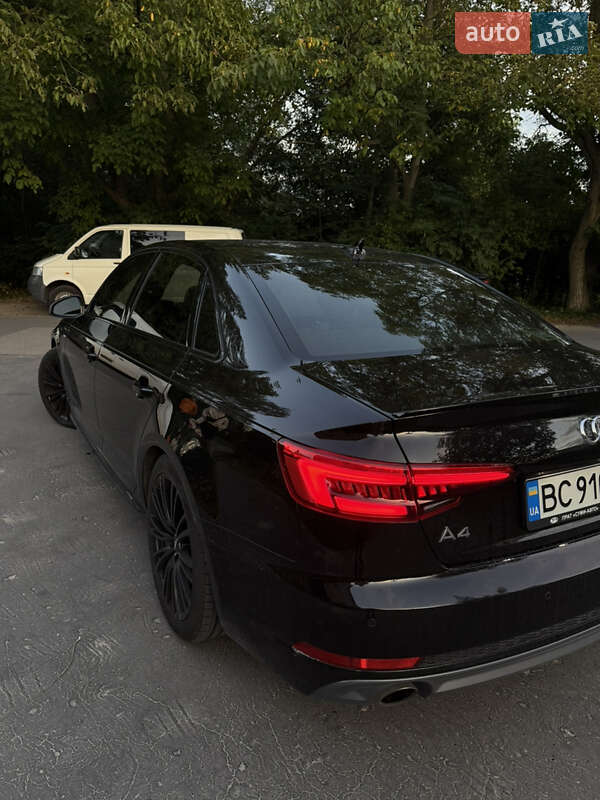 Седан Audi A4 2017 в Львове
