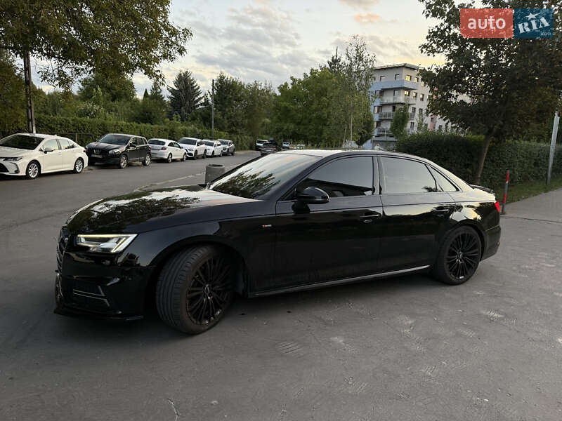 Седан Audi A4 2017 в Львове