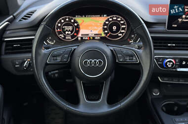 Седан Audi A4 2019 в 