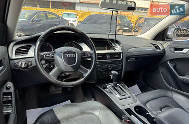 Седан Audi A4 2010 в 