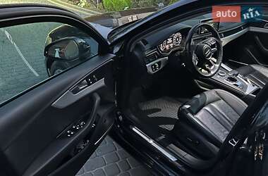 Седан Audi A4 2016 в 