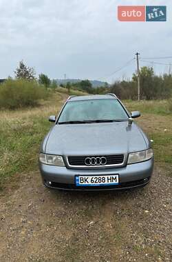Универсал Audi A4 2000 в Славуте