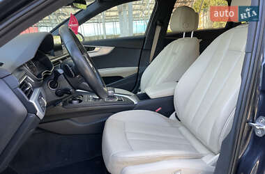 Седан Audi A4 2016 в 