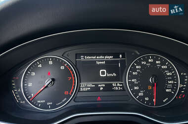 Седан Audi A4 2016 в 