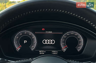 Седан Audi A4 2020 в 