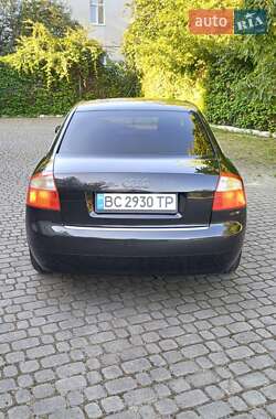 Седан Audi A4 2003 в 