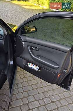 Седан Audi A4 2003 в 