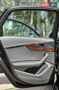 Седан Audi A4 2019 в 
