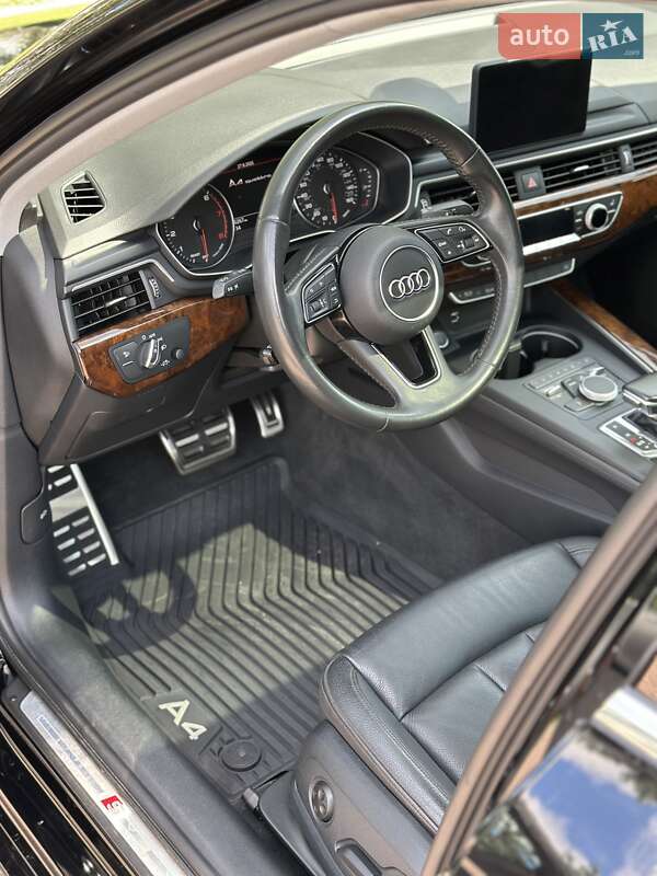 Седан Audi A4 2019 в Киеве