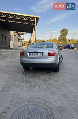 Седан Audi A4 2001 в 