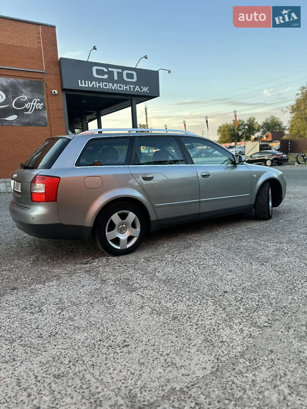 Универсал Audi A4 2001 в Смеле