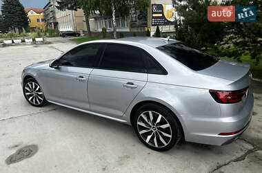 Седан Audi A4 2017 в Львове