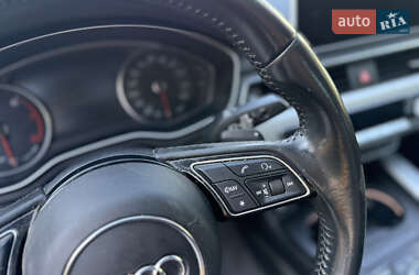Седан Audi A4 2016 в 