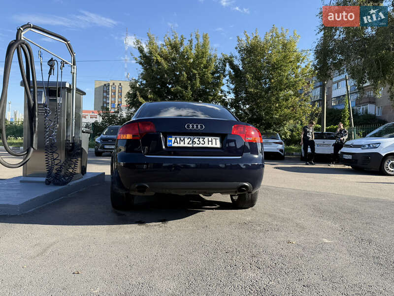Седан Audi A4 2005 в Коростені