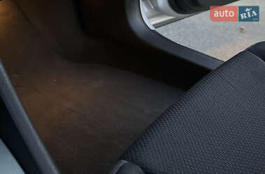 Седан Audi A4 2004 в 