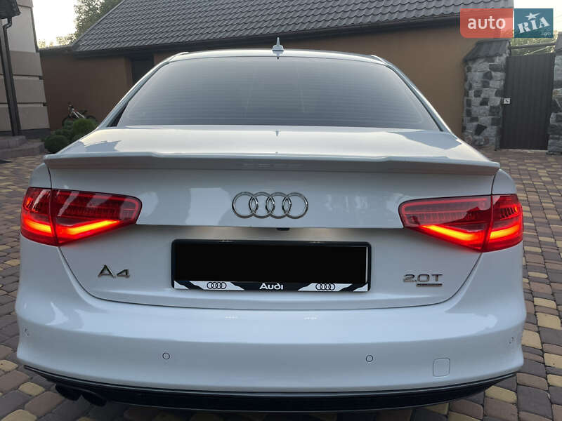 Седан Audi A4 2014 в Броварах