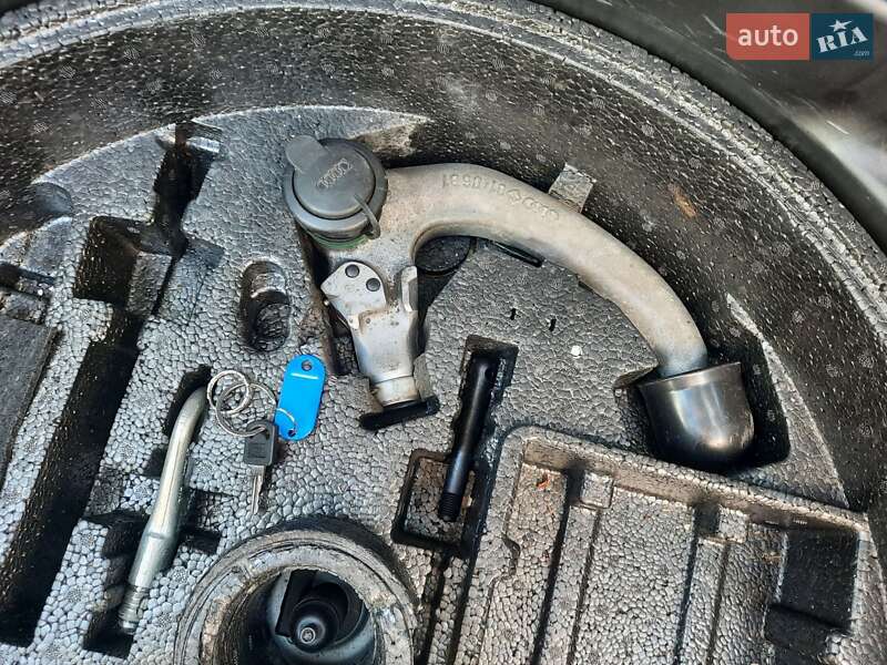Универсал Audi A4 2006 в Полтаве