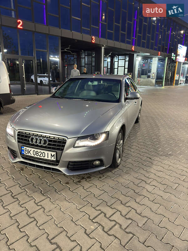 Седан Audi A4 2008 в 