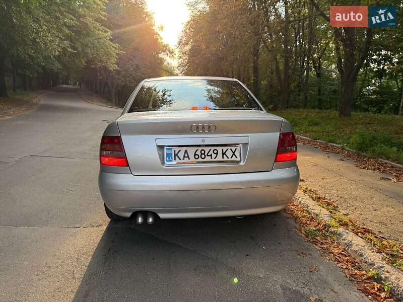 Седан Audi A4 1999 в Киеве фото 9 Седан Audi A4 1999 в Киеве