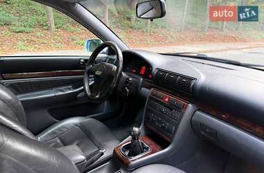 Седан Audi A4 1999 в 