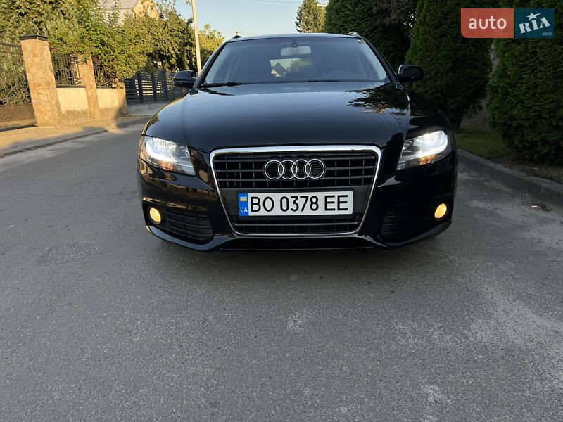 Универсал Audi A4 2011 в Львове