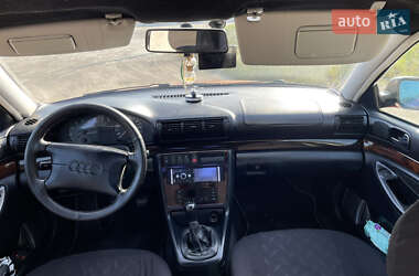 Седан Audi A4 1996 в 