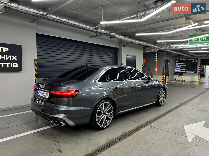 Седан Audi A4 2023 в Киеве