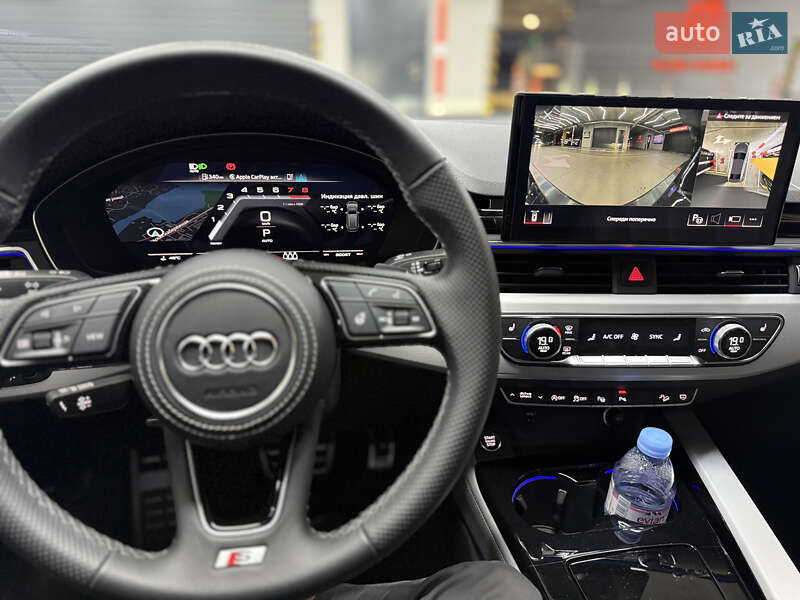 Седан Audi A4 2023 в Киеве