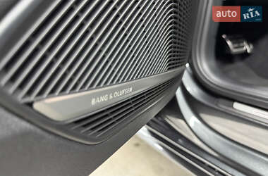 Седан Audi A4 2023 в Киеве